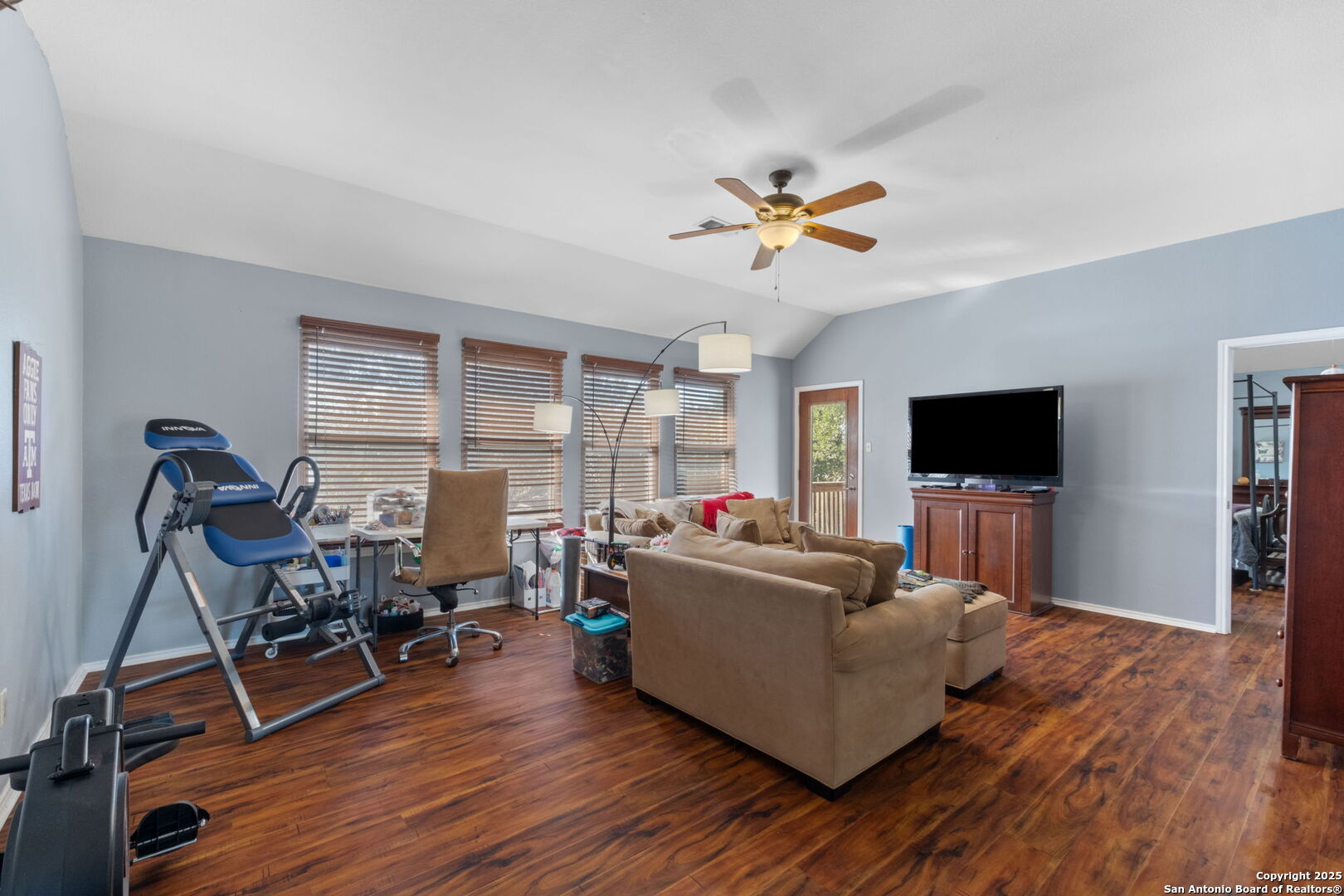 1111 Venado Vista San Antonio TX 78216