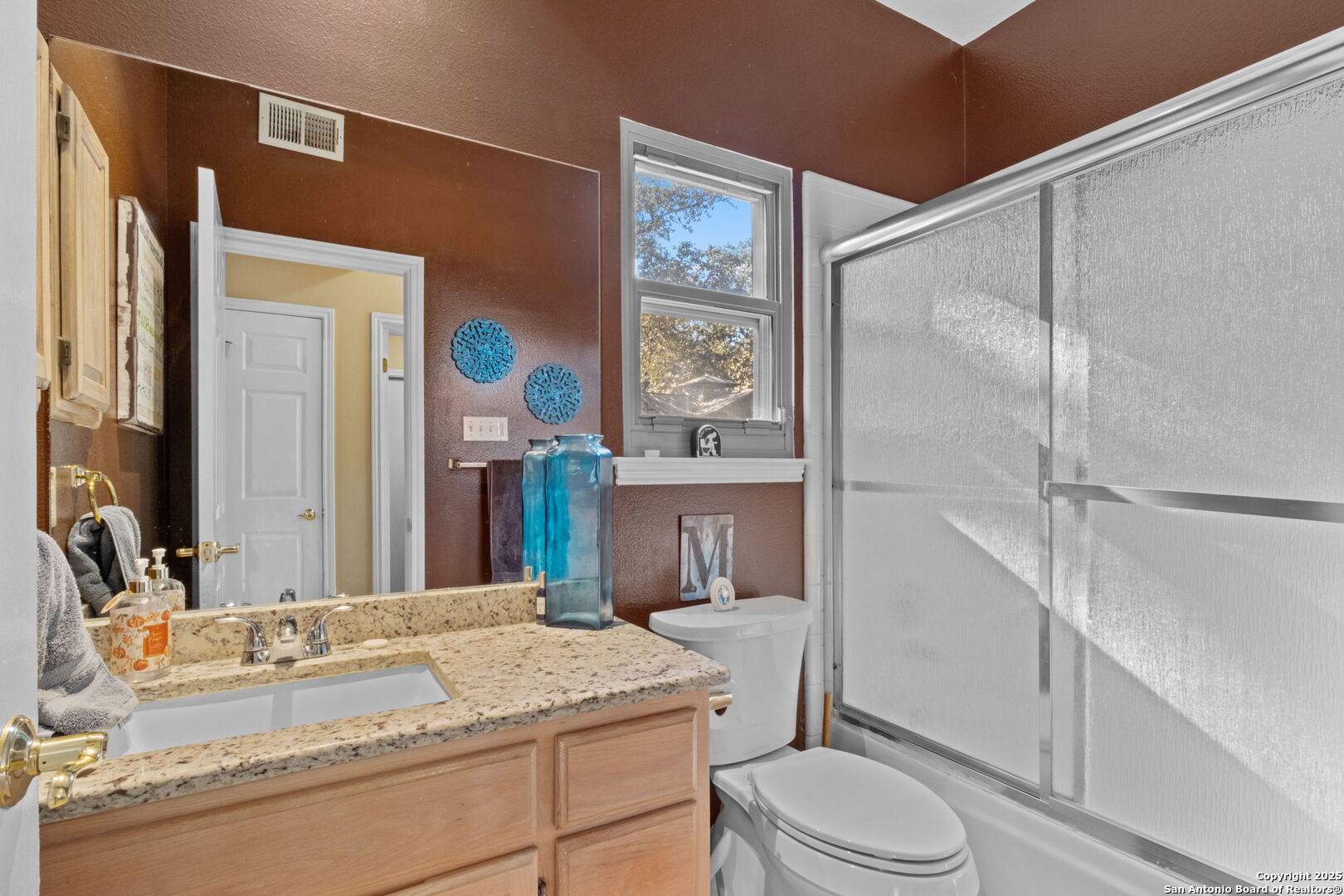 1111 Venado Vista San Antonio TX 78216