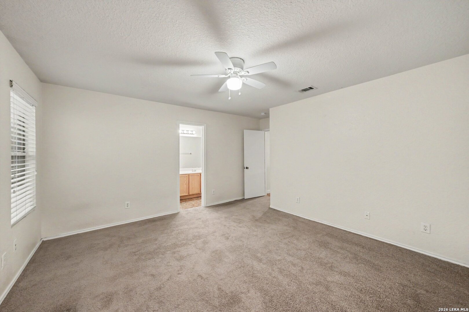 8715 Laguna San Antonio TX 78251