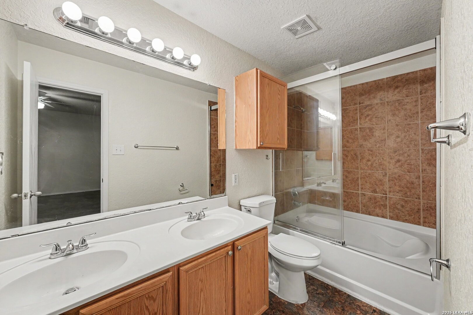 8715 Laguna San Antonio TX 78251