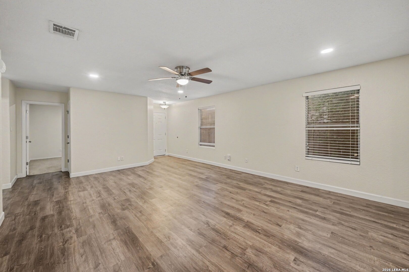 8715 Laguna San Antonio TX 78251
