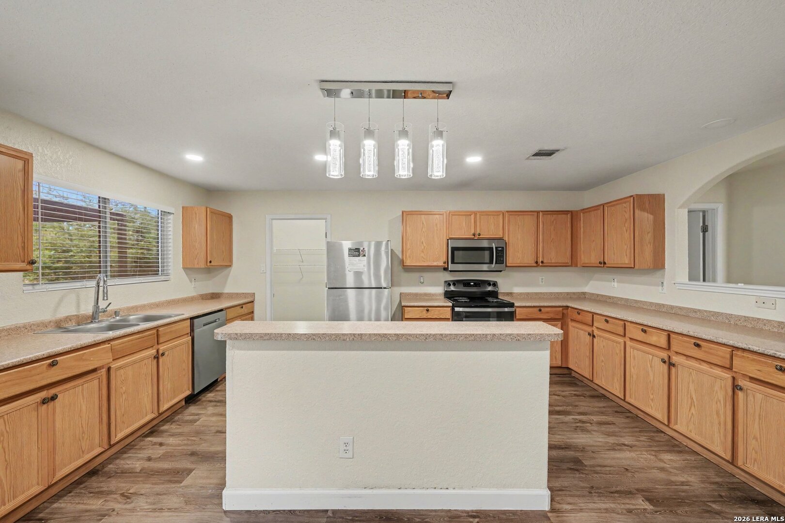 8715 Laguna San Antonio TX 78251