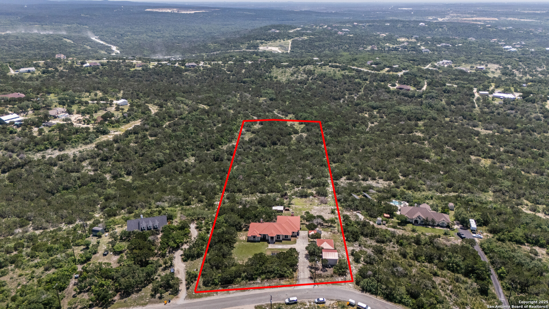 165 County Road 2740 Mico TX 78056