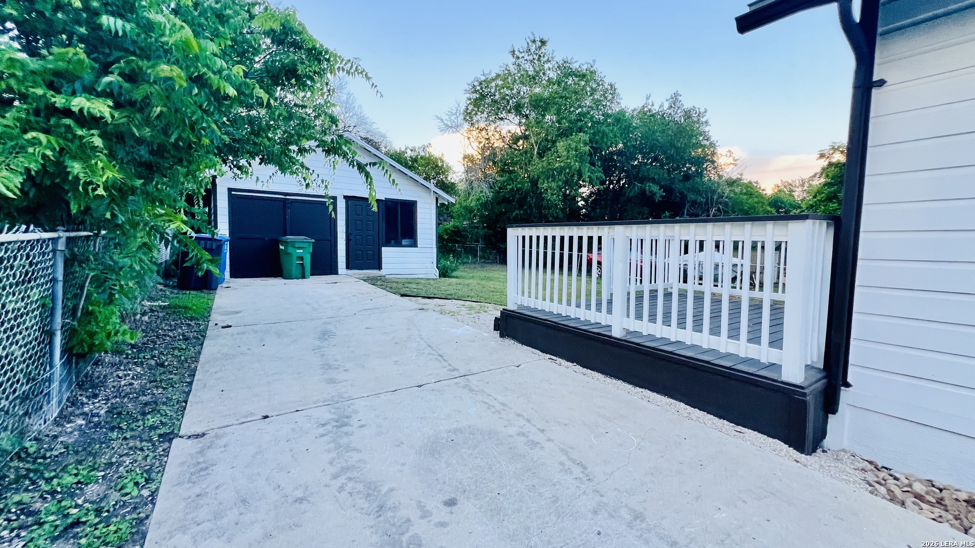 2323 E Crockett Street San Antonio TX 78202