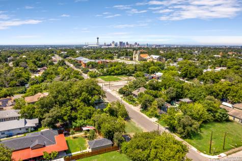 1816 Virginia Boulevard San Antonio TX 78203