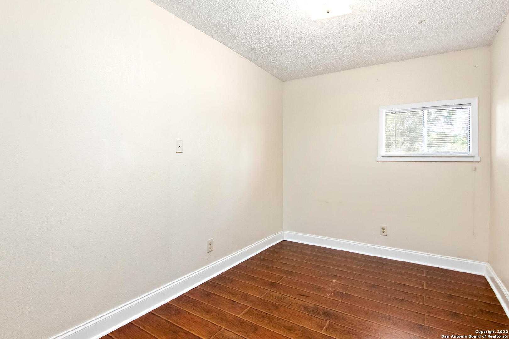 4018 Meeks Avenue San Antonio TX 78210