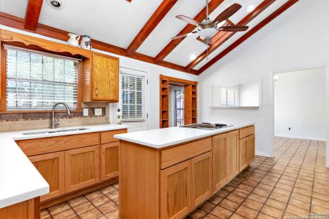 4018 Meeks Avenue San Antonio TX 78210