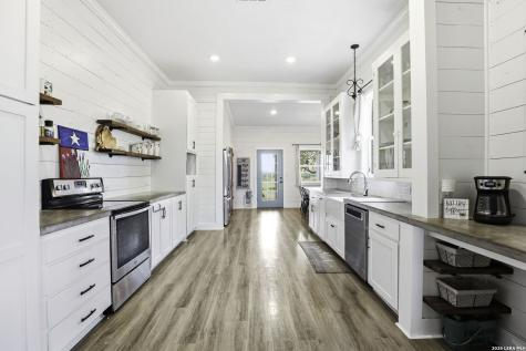 6673 Center Point San Marcos TX 78666
