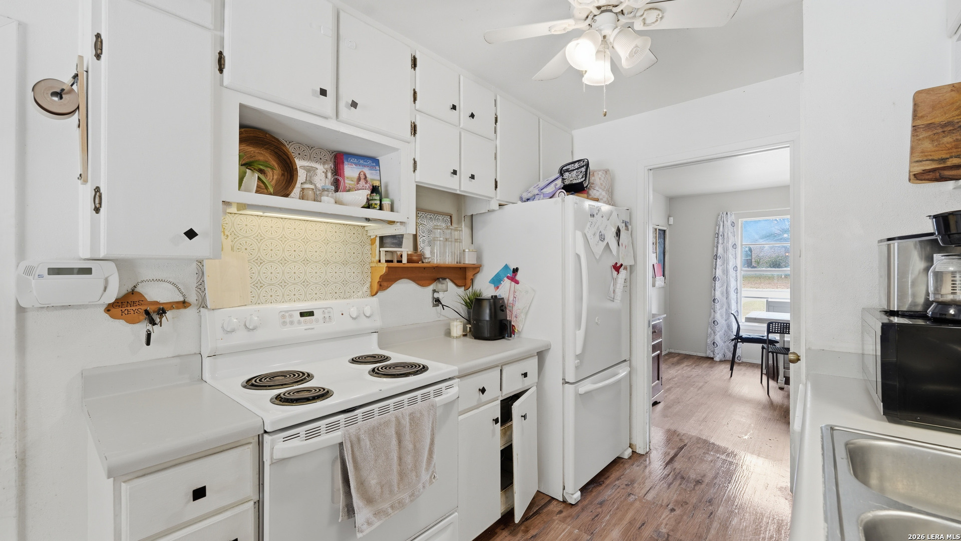 7830 Village Oak Drive Live Oak TX 78233