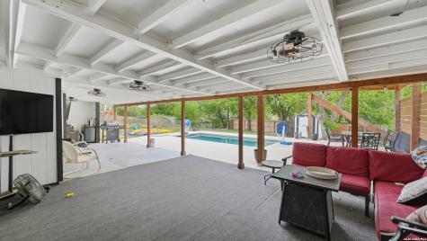 7830 Village Oak Drive Live Oak TX 78233
