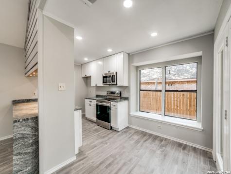 4922 Timber Wind San Antonio TX 78250