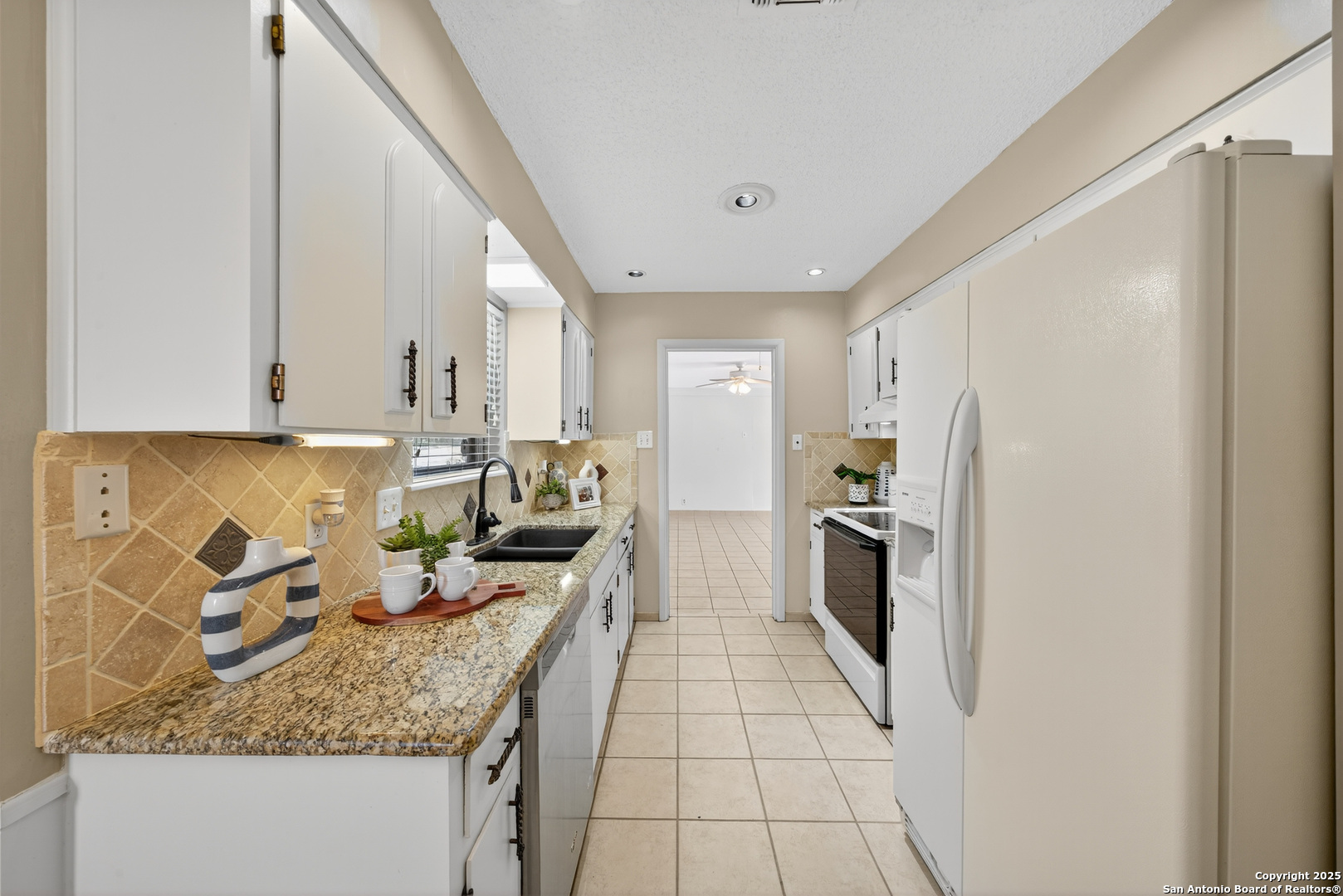 5830 Gomer Pyle San Antonio TX 78240