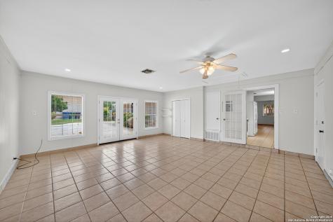 5830 Gomer Pyle San Antonio TX 78240