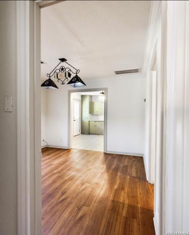 149 Carroll Poth TX 78147