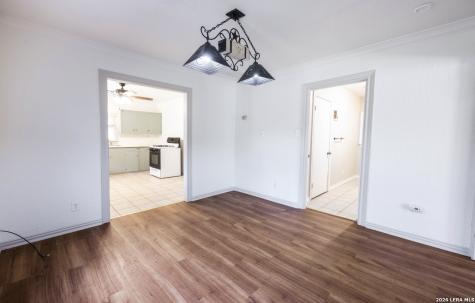 149 Carroll Poth TX 78147