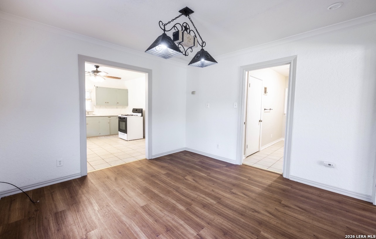 149 Carroll Poth TX 78147