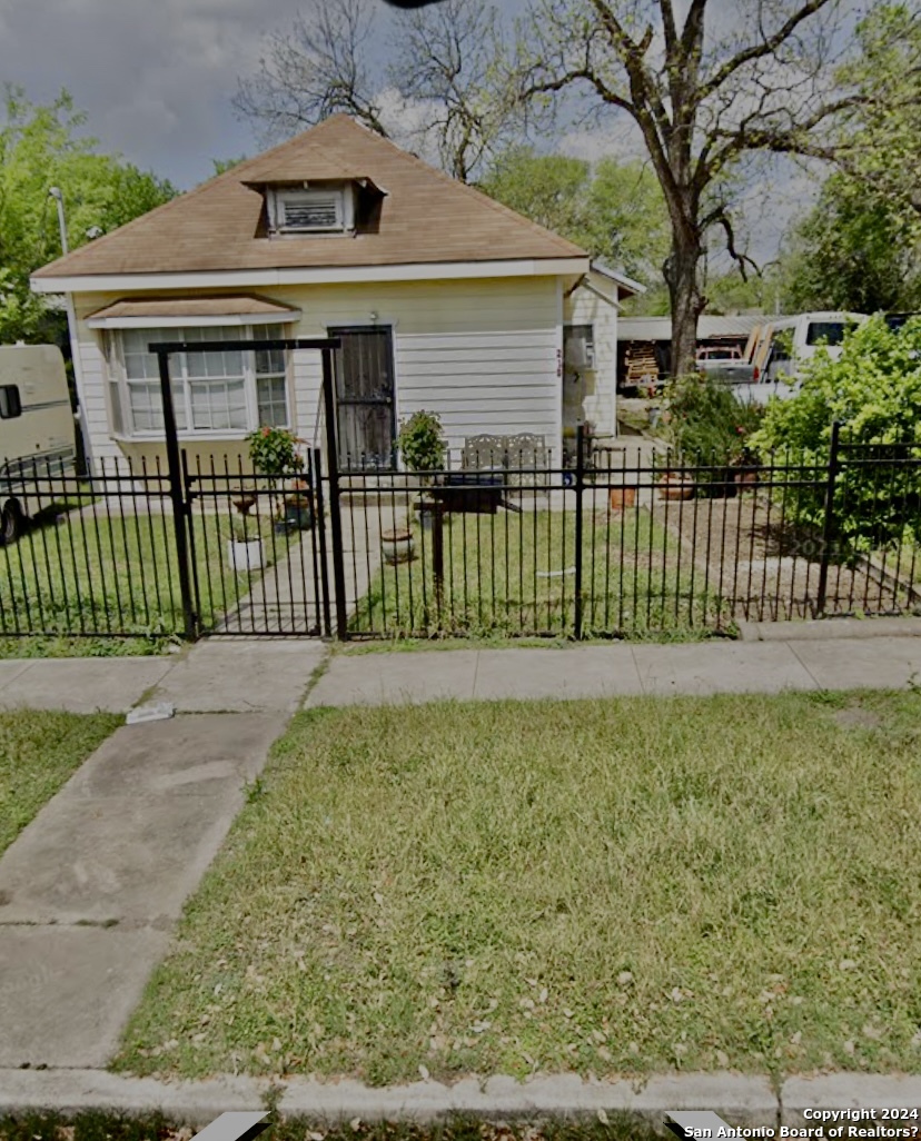 219 Vine Street San Antonio TX 78210