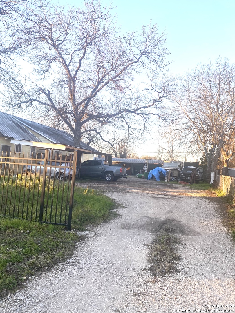219 Vine Street San Antonio TX 78210
