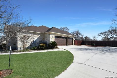 105 Bobby Lynn Adkins TX 78101