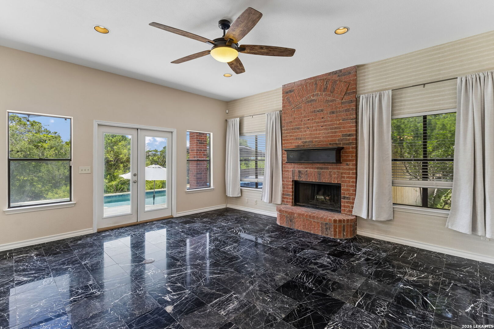 14806 Circle J Trail Helotes TX 78023