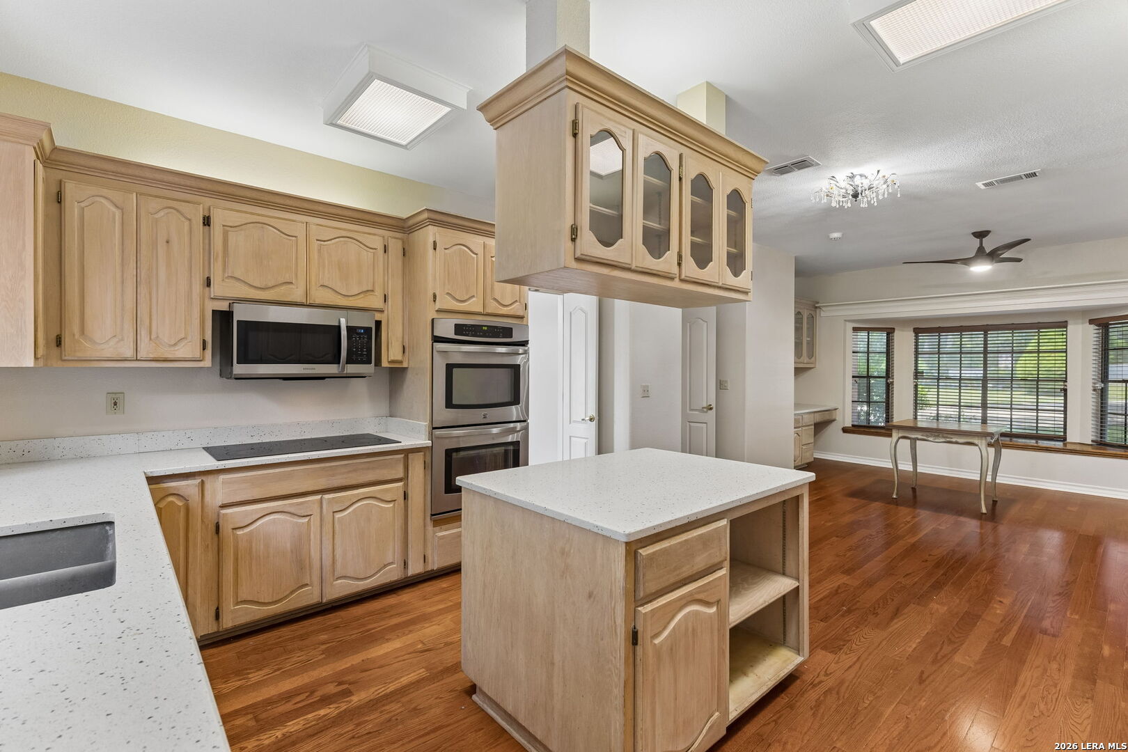 14806 Circle J Trail Helotes TX 78023