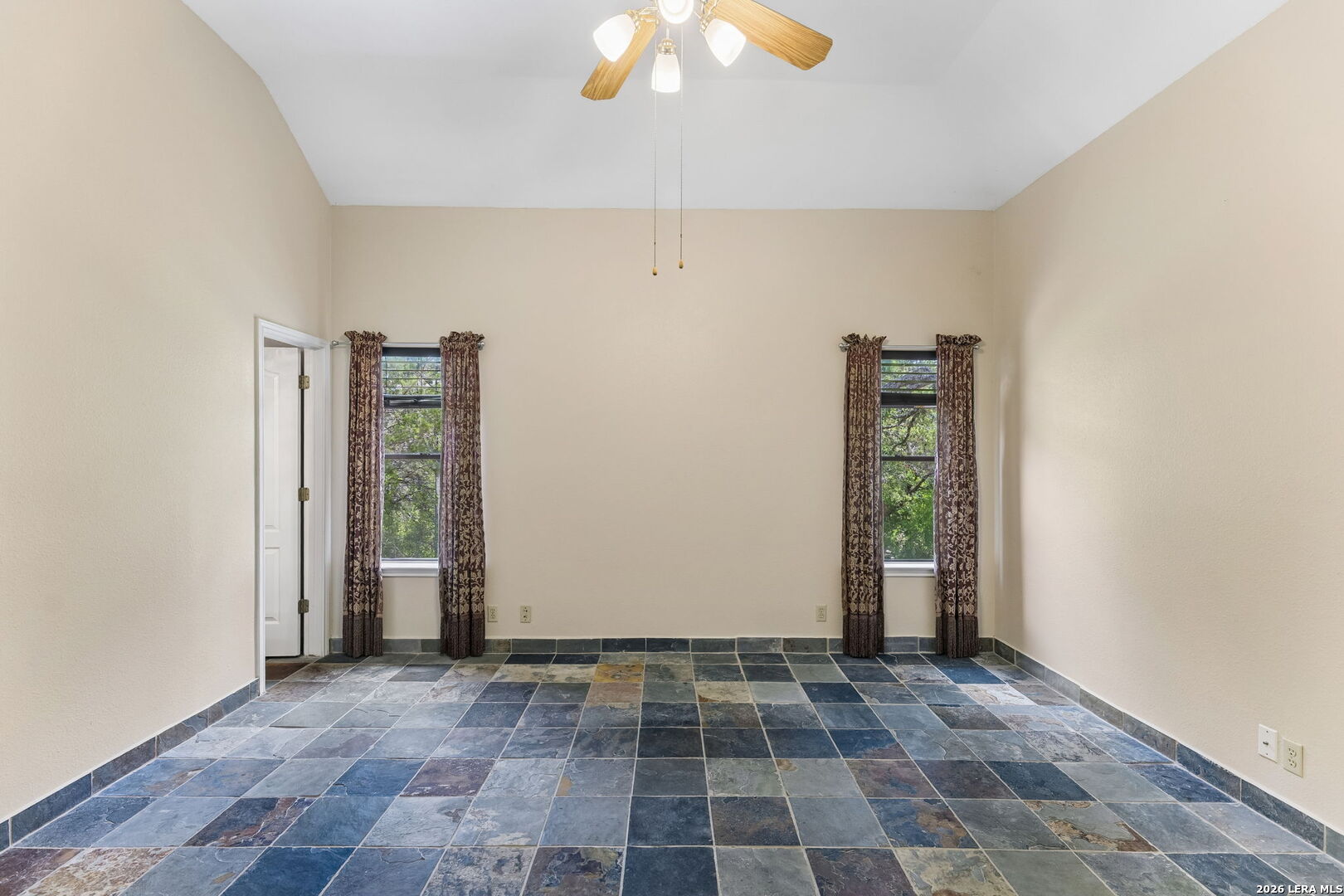 14806 Circle J Trail Helotes TX 78023