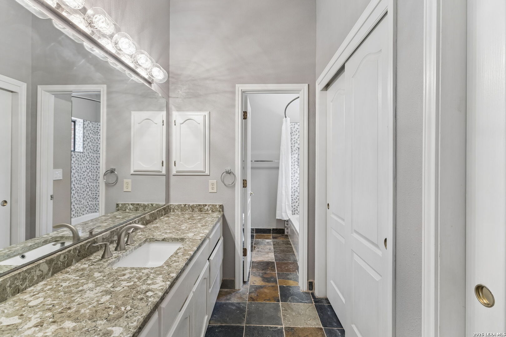 14806 Circle J Trail Helotes TX 78023
