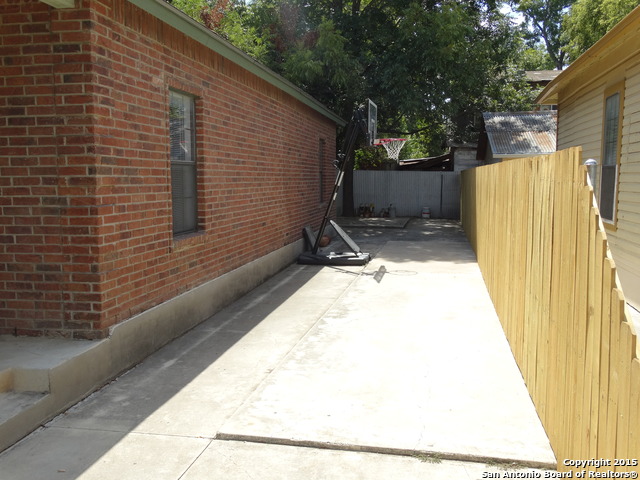 260 Ray Avenue San Antonio TX 78204