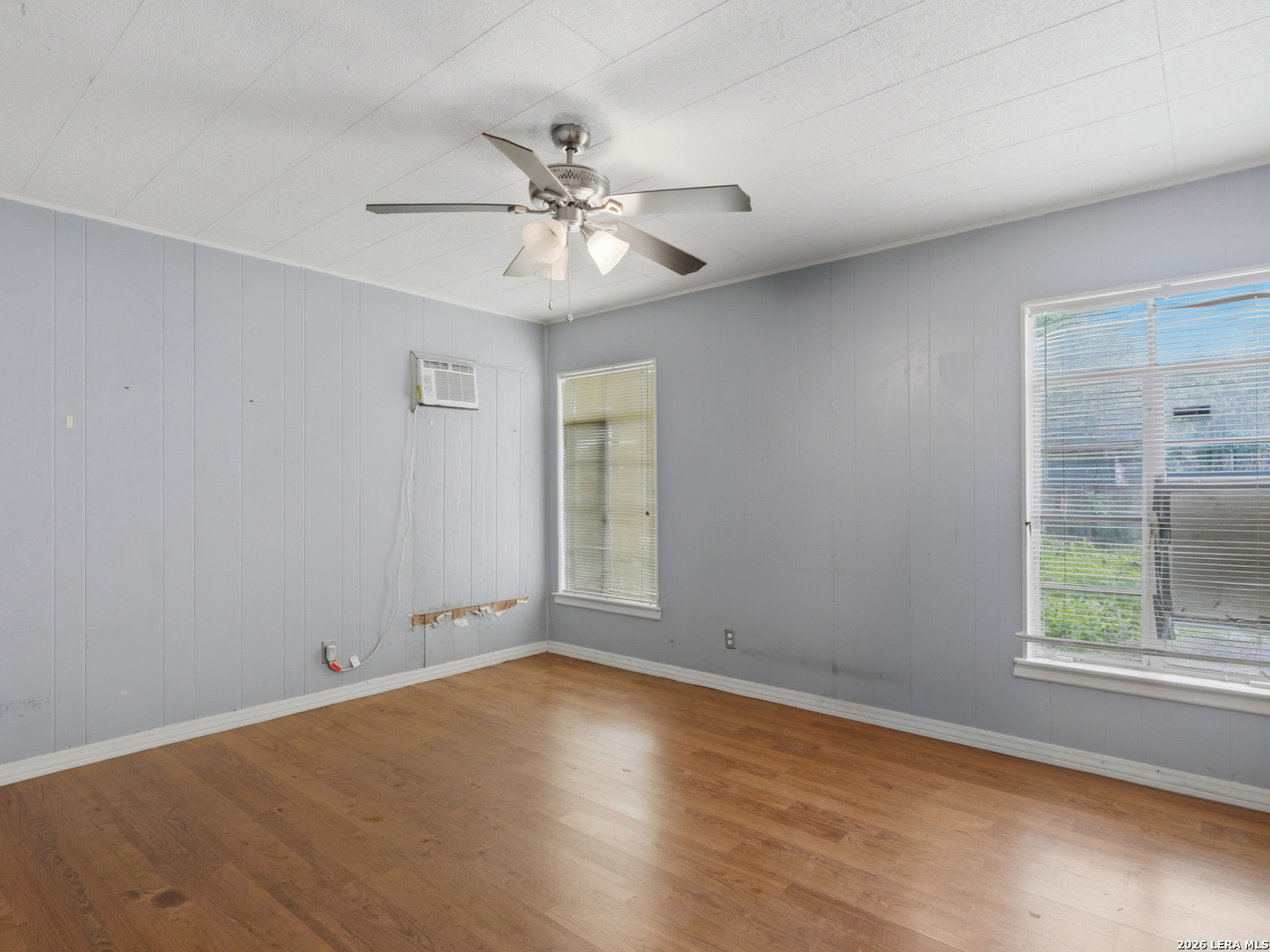 202 Cresham Drive San Antonio TX 78218
