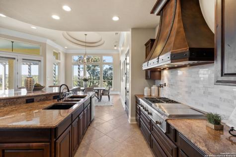 204 Paradise Point Boerne TX 78006