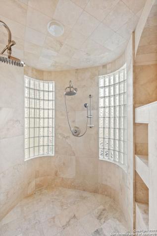 204 Paradise Point Boerne TX 78006
