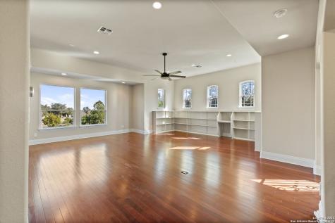 204 Paradise Point Boerne TX 78006