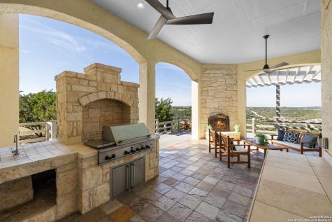 204 Paradise Point Boerne TX 78006