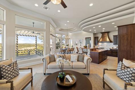 204 Paradise Point Boerne TX 78006