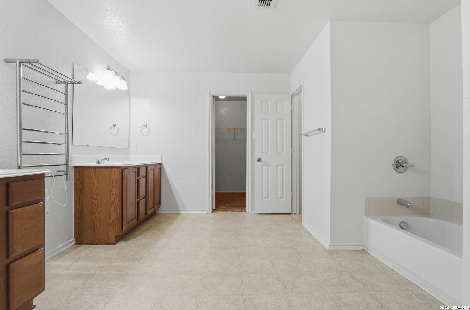 9323 Spruce Crest San Antonio TX 78245