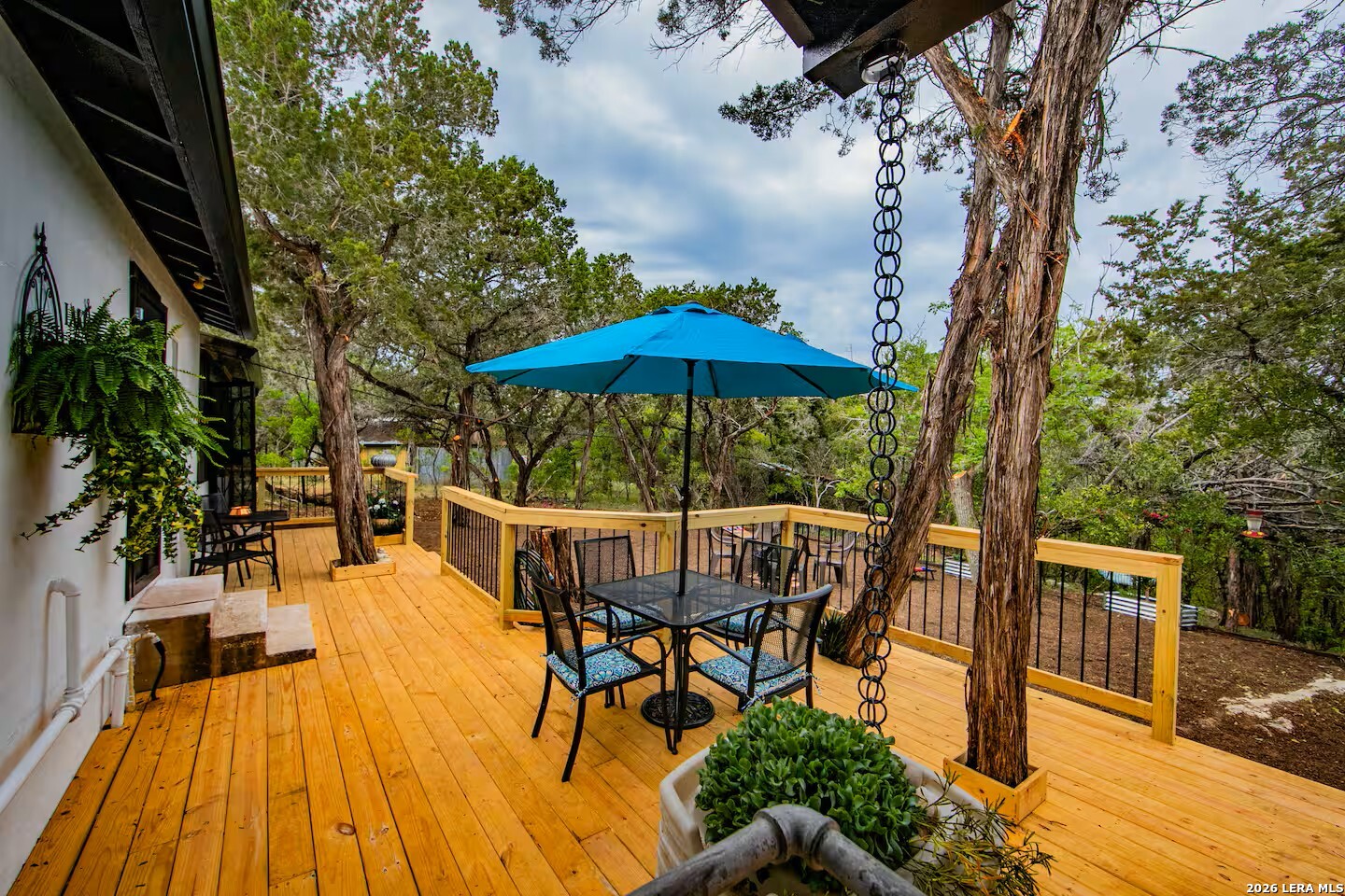 582 Blue Bill Cove Drive Lakehills TX 78063