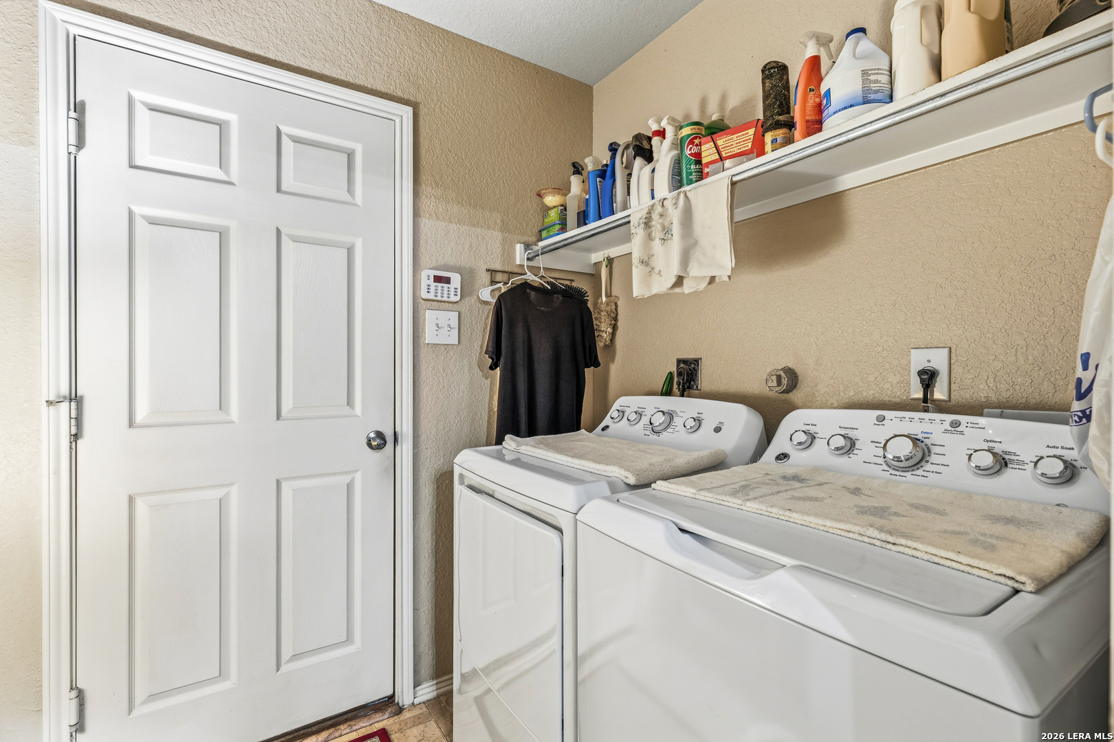 9826 Pagodia View San Antonio TX 78245
