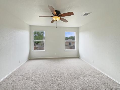 7815 Hedrick Farm San Antonio TX 78239