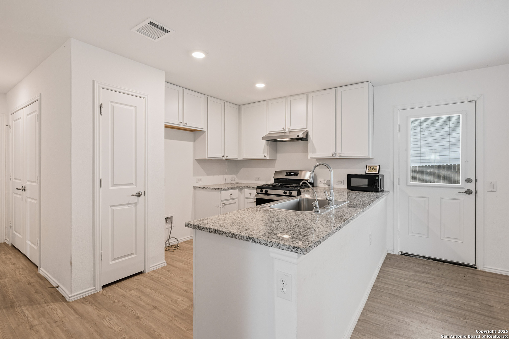 12003 Overton San Antonio TX 78221