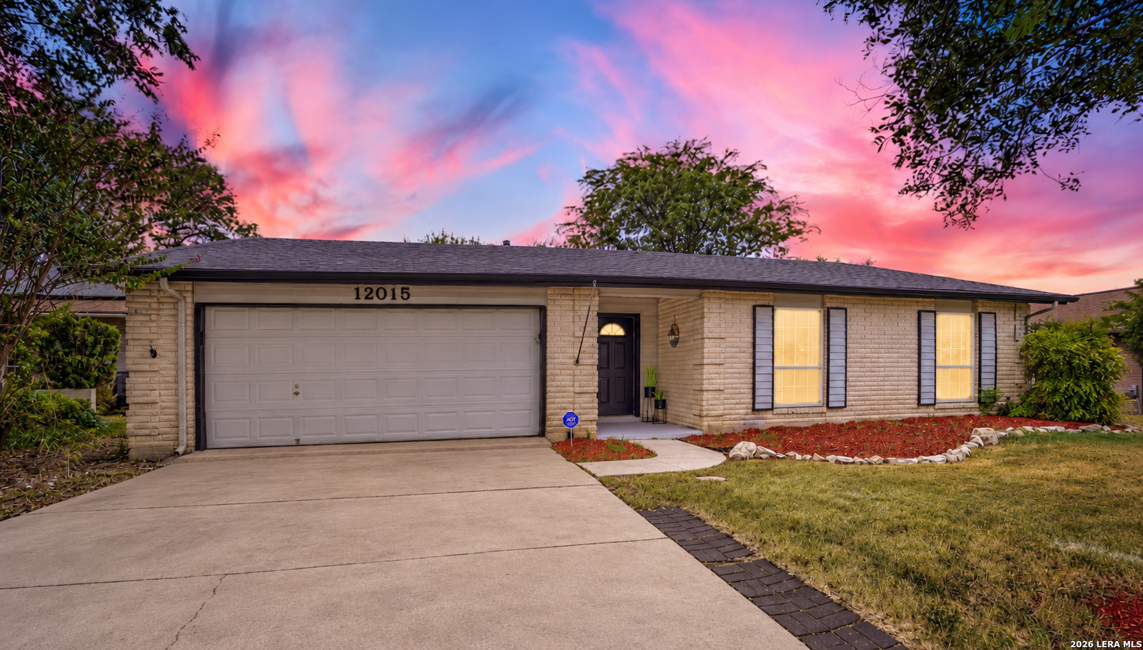 12015 El Sendero Street San Antonio TX 78233