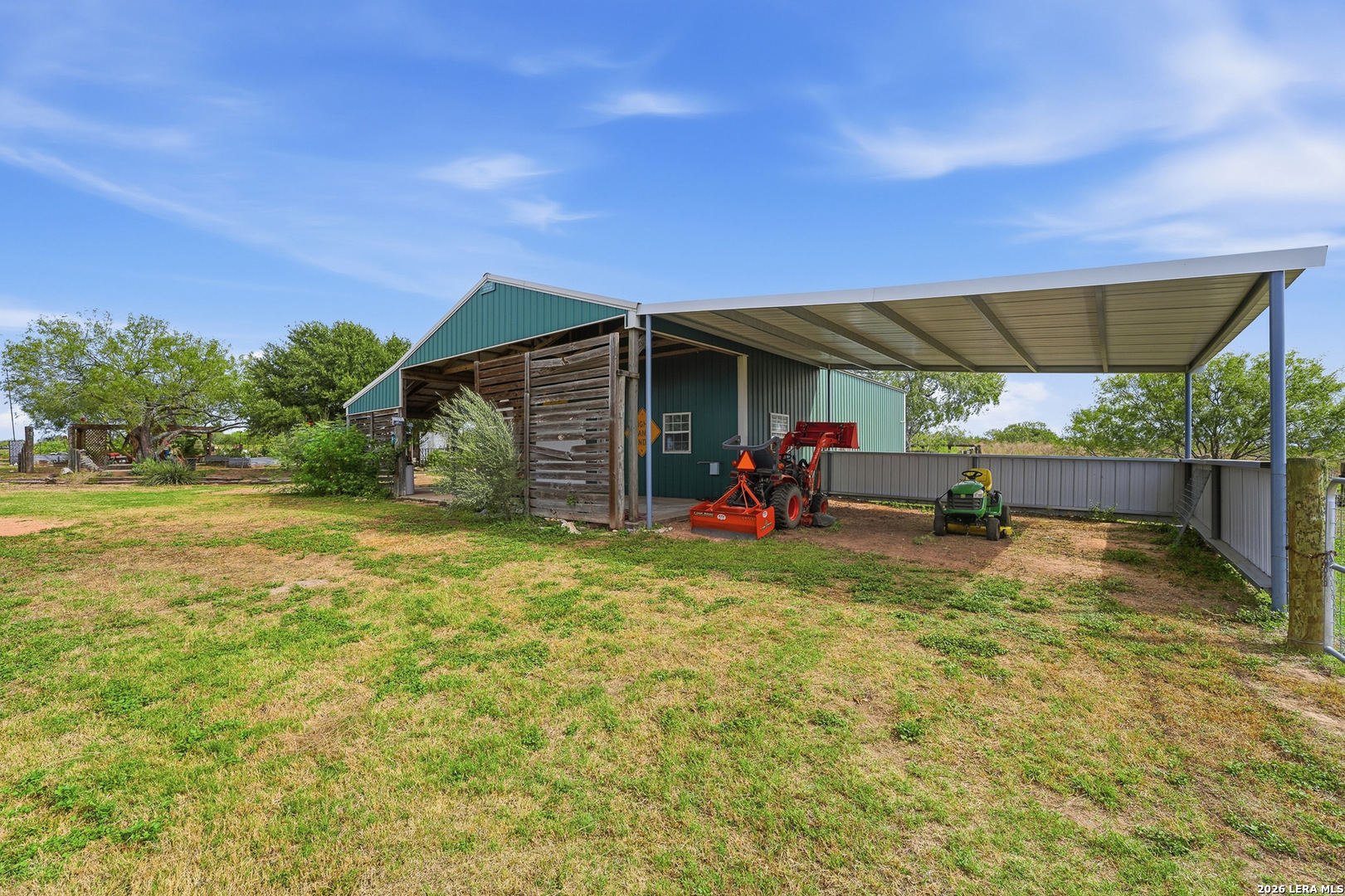 3078 State Highway 239 Kenedy TX 78119