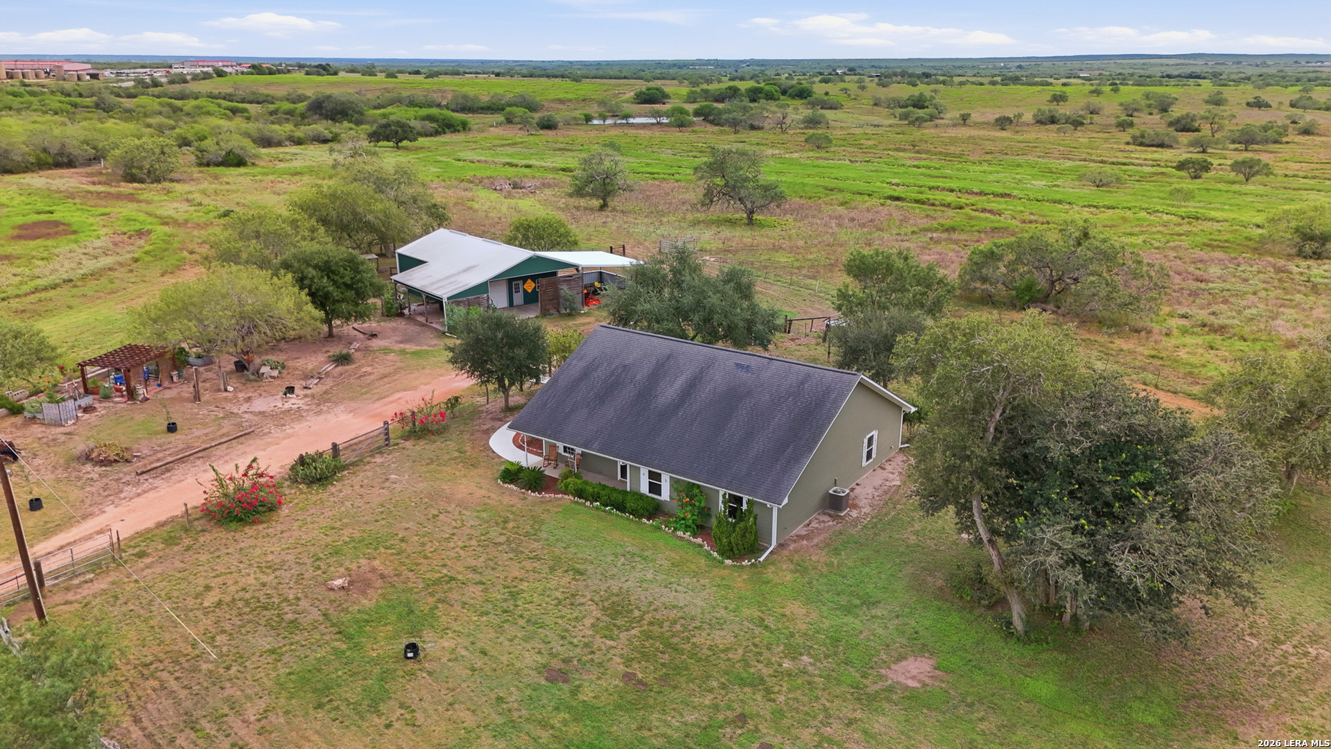 3078 State Highway 239 Kenedy TX 78119