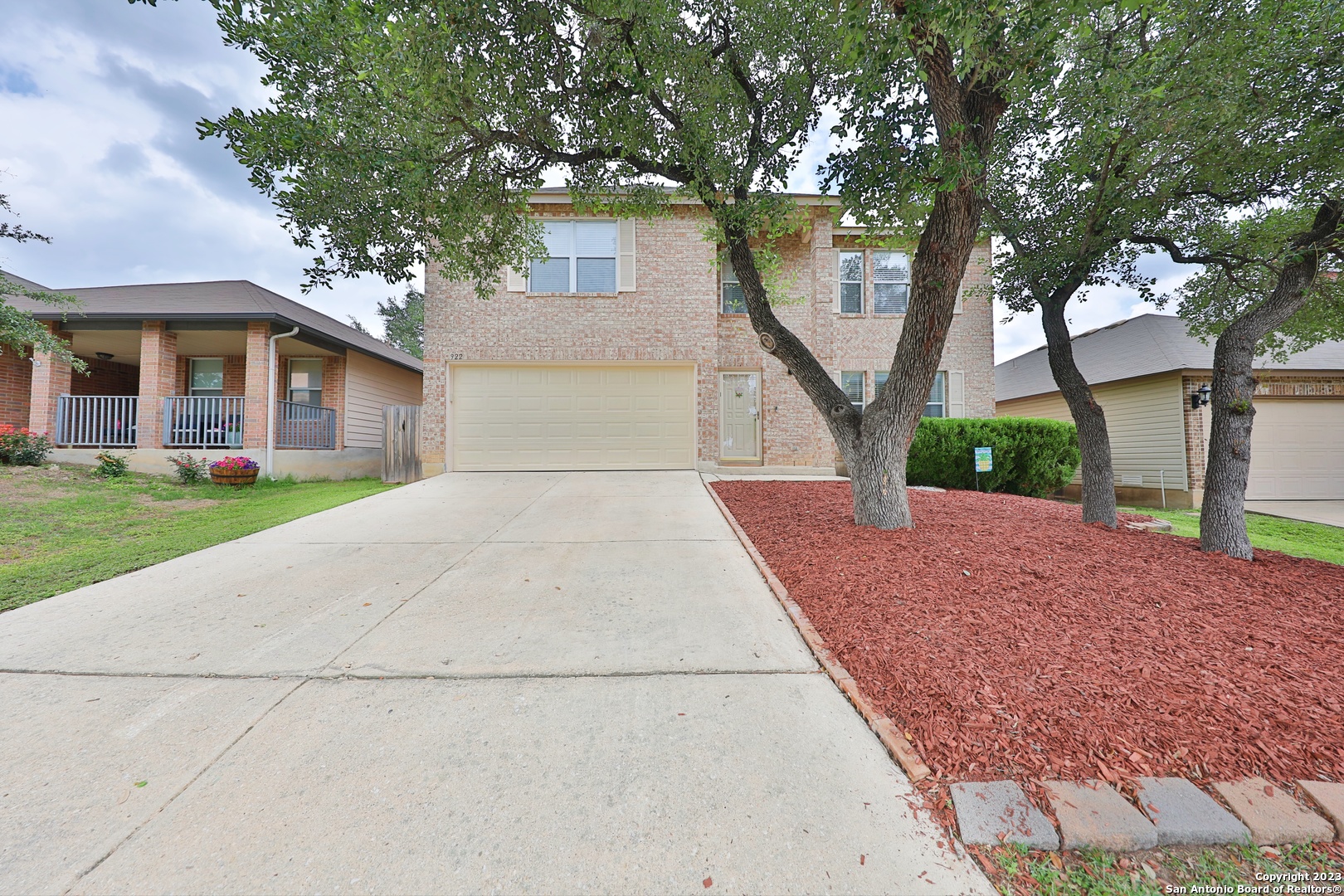 922 Saxonhill Drive San Antonio TX 78253