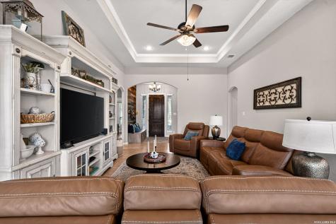 15512 Albrecht Lane Selma TX 78154