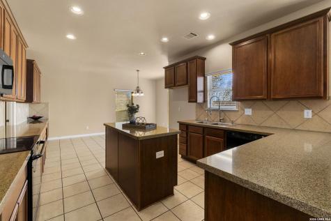 3322 Roan Valley San Antonio TX 78259