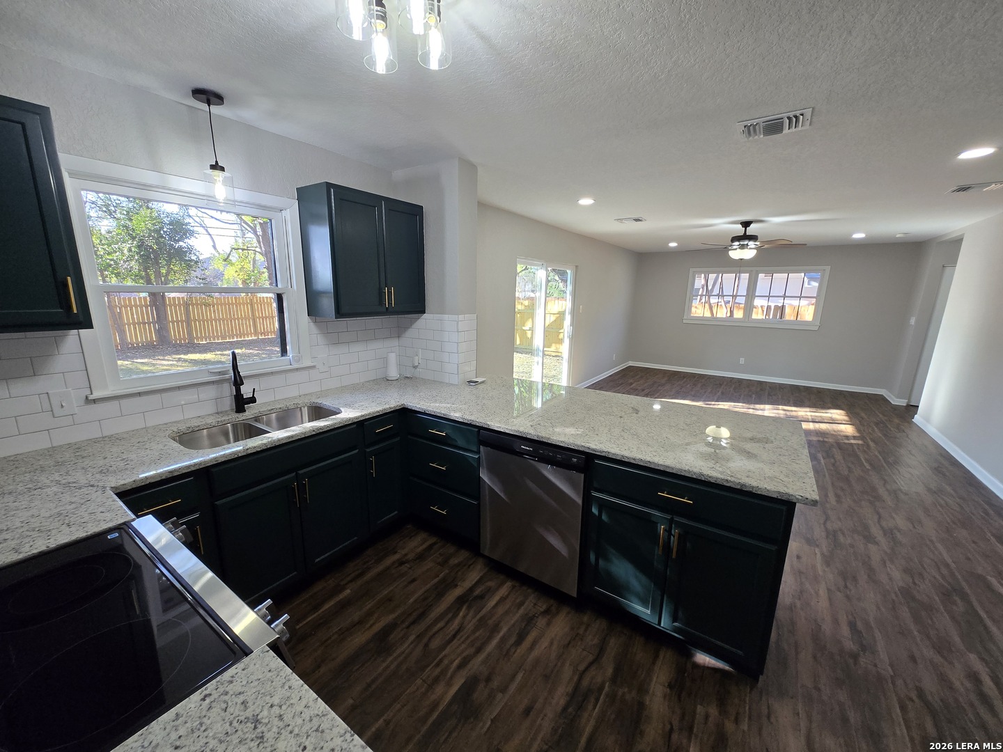 9602 Nona Kay San Antonio TX 78217
