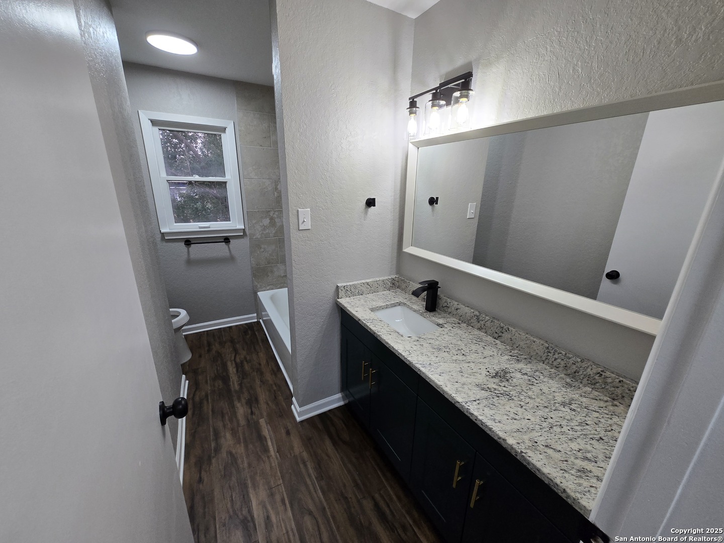 9602 Nona Kay San Antonio TX 78217