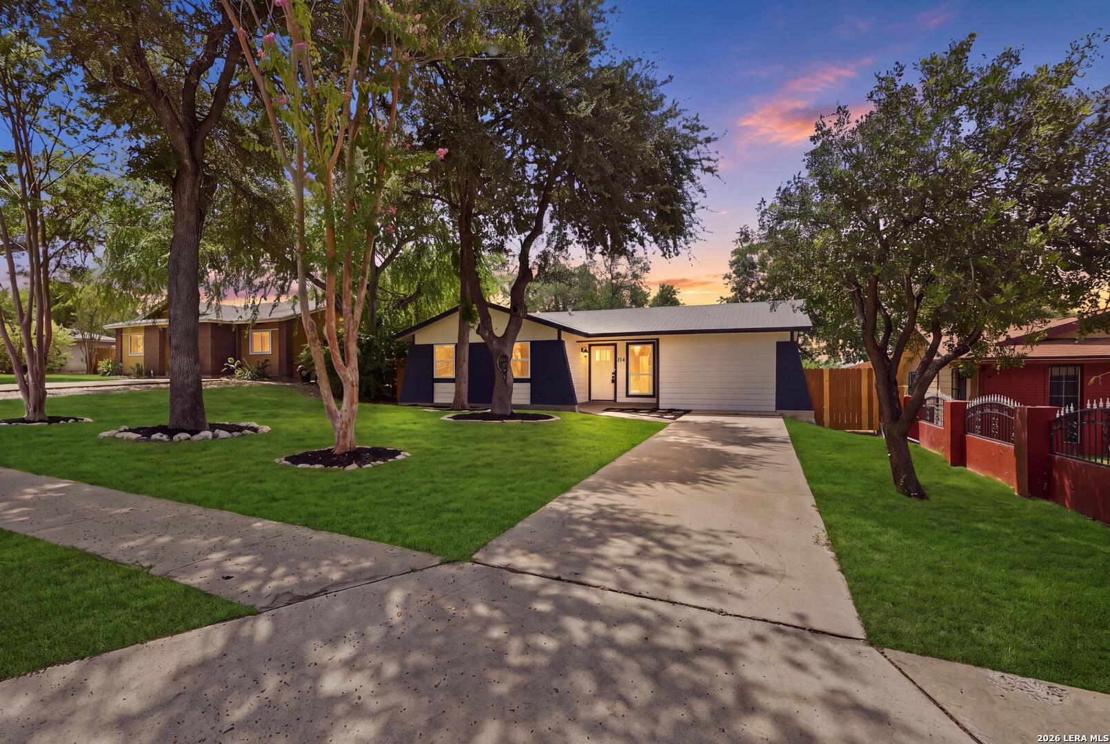 5306 La Cresenta San Antonio TX 78228