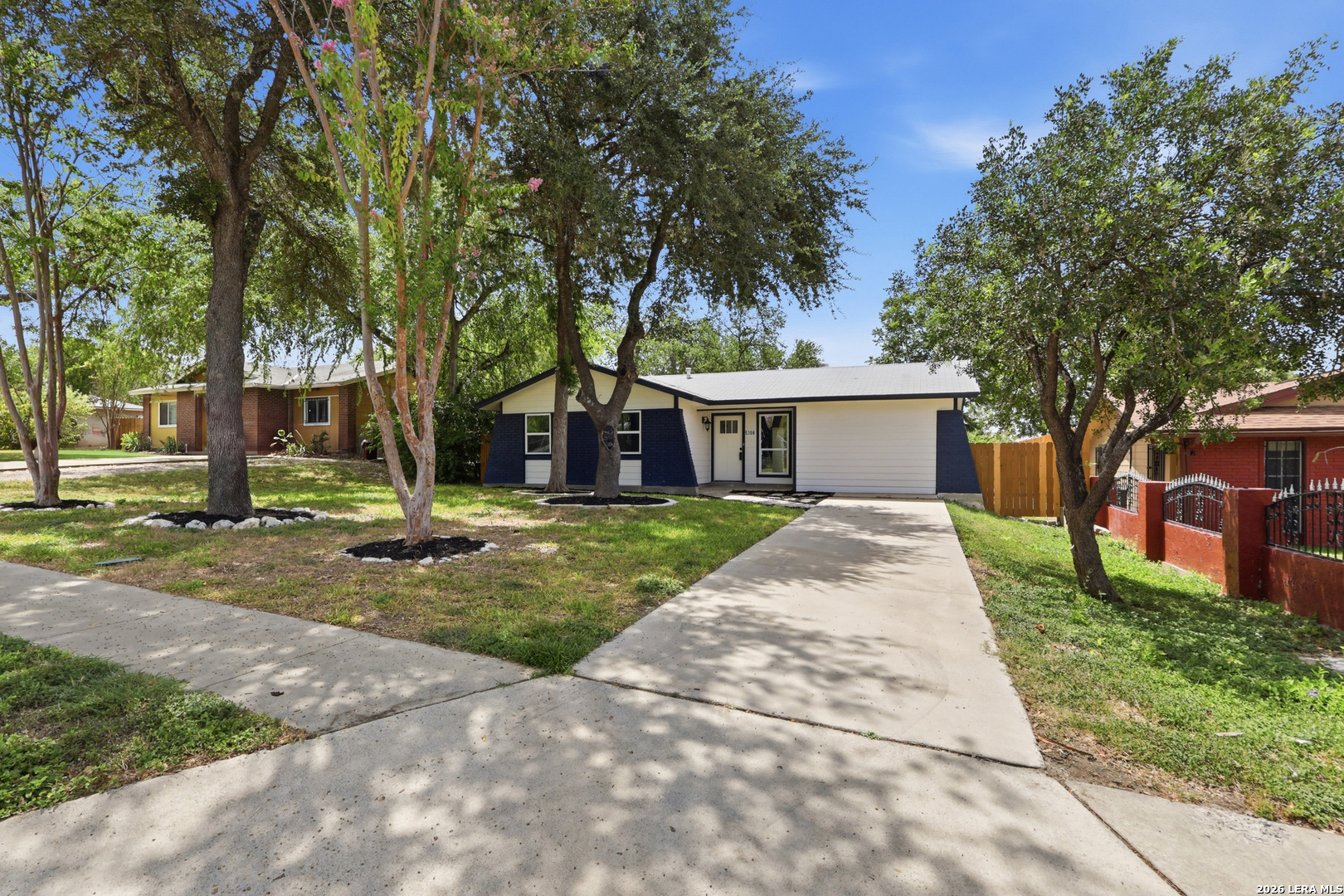 5306 La Cresenta San Antonio TX 78228