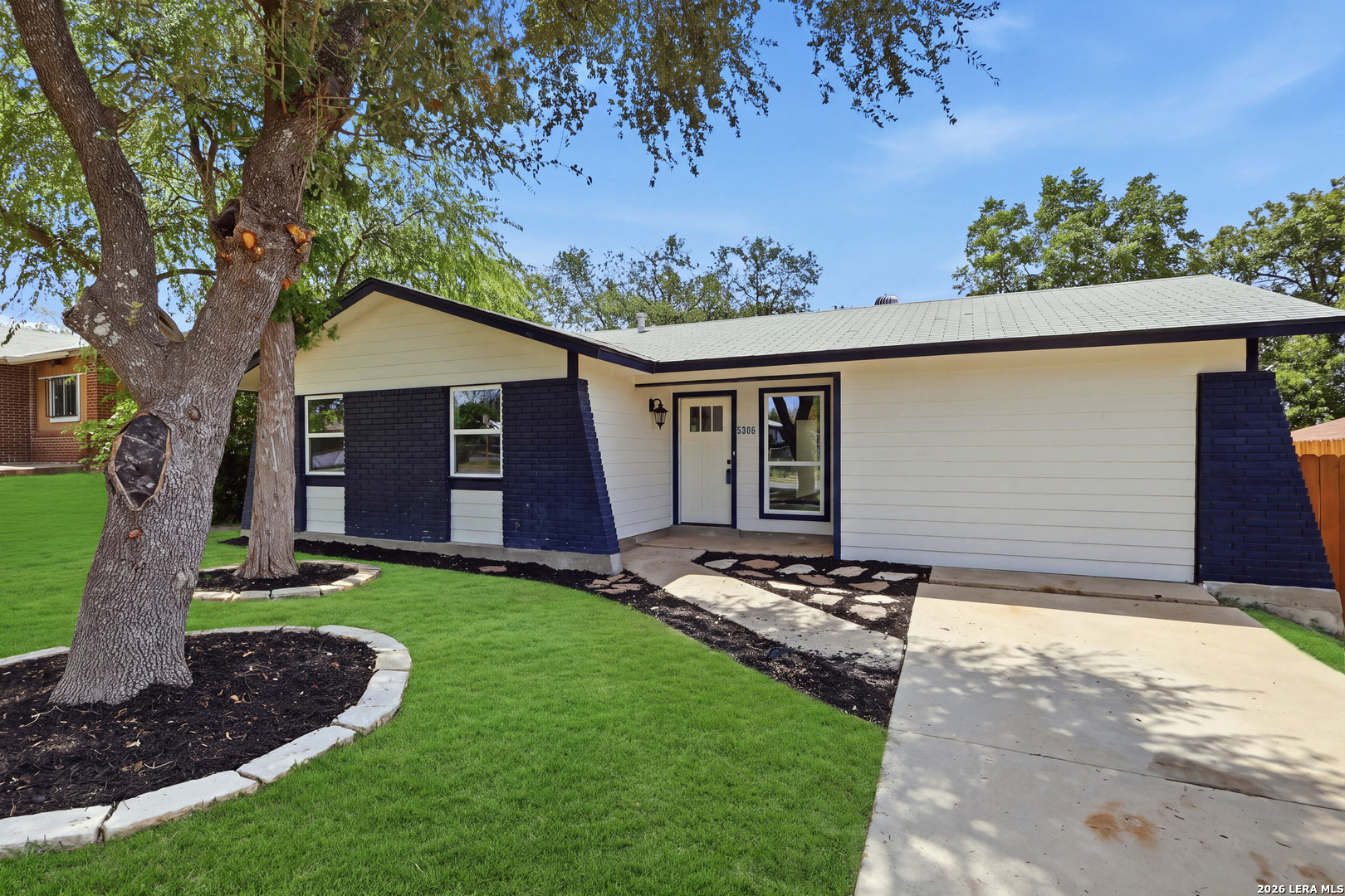 5306 La Cresenta San Antonio TX 78228